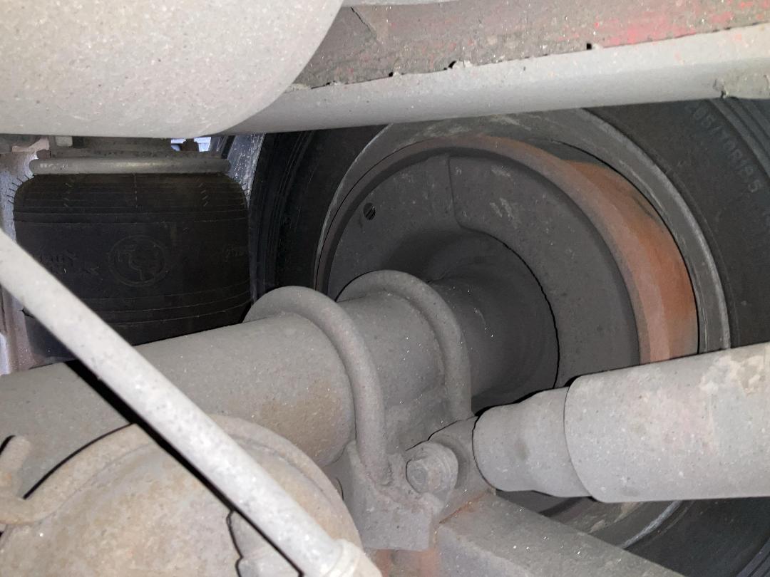 Photo '32' of Fruehauf FA3B-7.3 Flat Deck B-Train