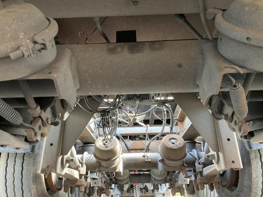 Photo '29' of Fruehauf FA3B-7.3 Flat Deck B-Train