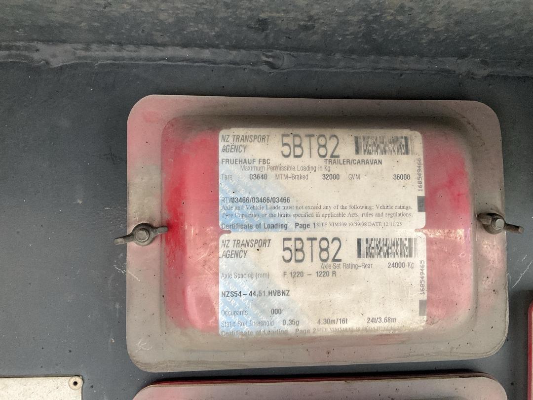 Photo '36' of Fruehauf FBC FA3-11.3 Flat Deck B-Train