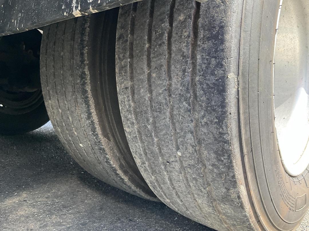 Photo '32' of Fruehauf FBC FA3-11.3 Flat Deck B-Train