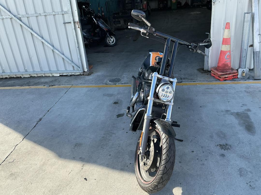 Photo '3' of Harley Davidson Vrscb