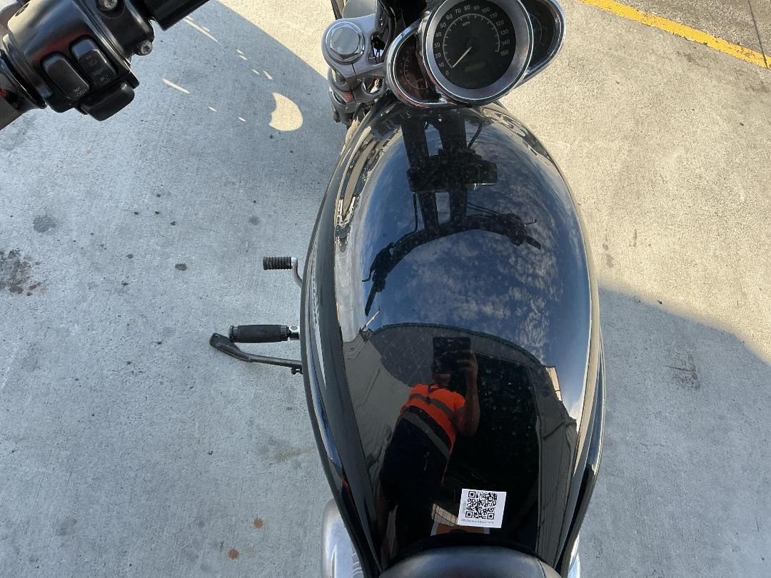 Photo '14' of Harley Davidson Vrscb