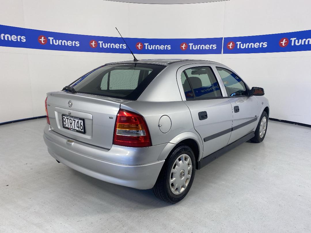 Photo '7' of Holden Astra Photo '7' of Holden Astra