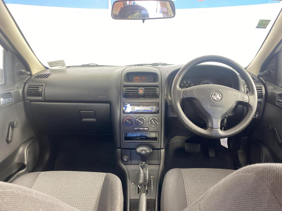 Photo '17' of Holden Astra Photo '17' of Holden Astra