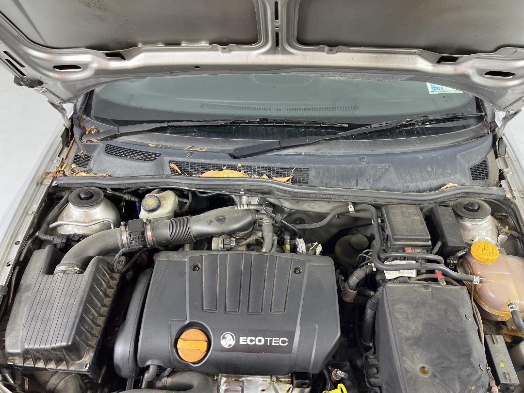 Photo '11' of Holden Astra Classic