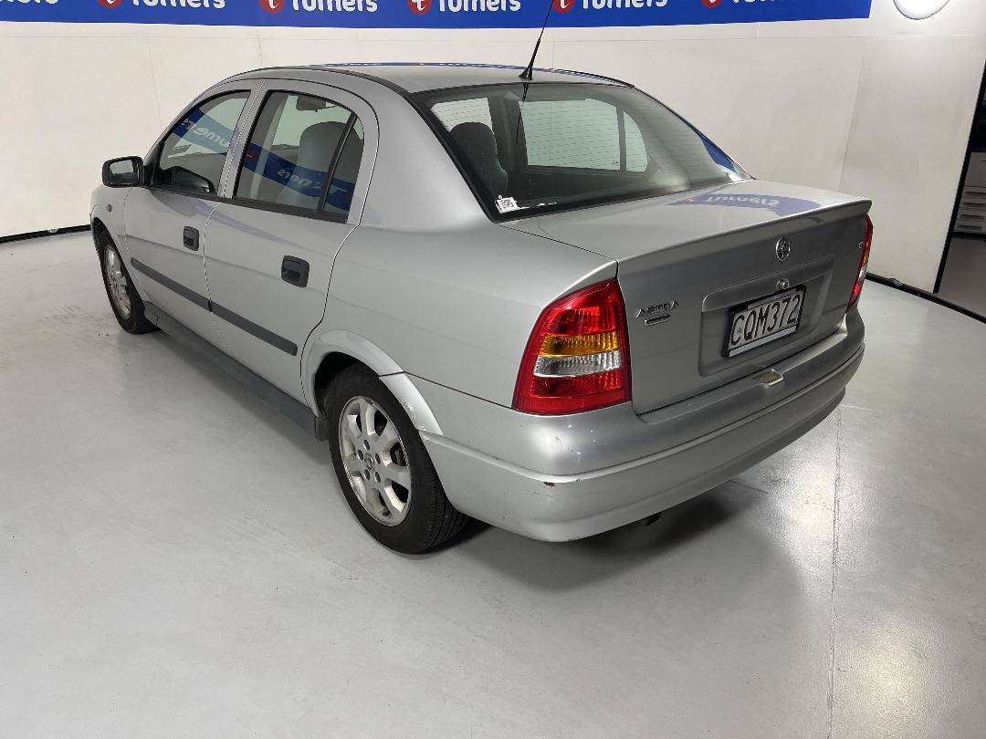 Photo '4' of Holden Astra Classic