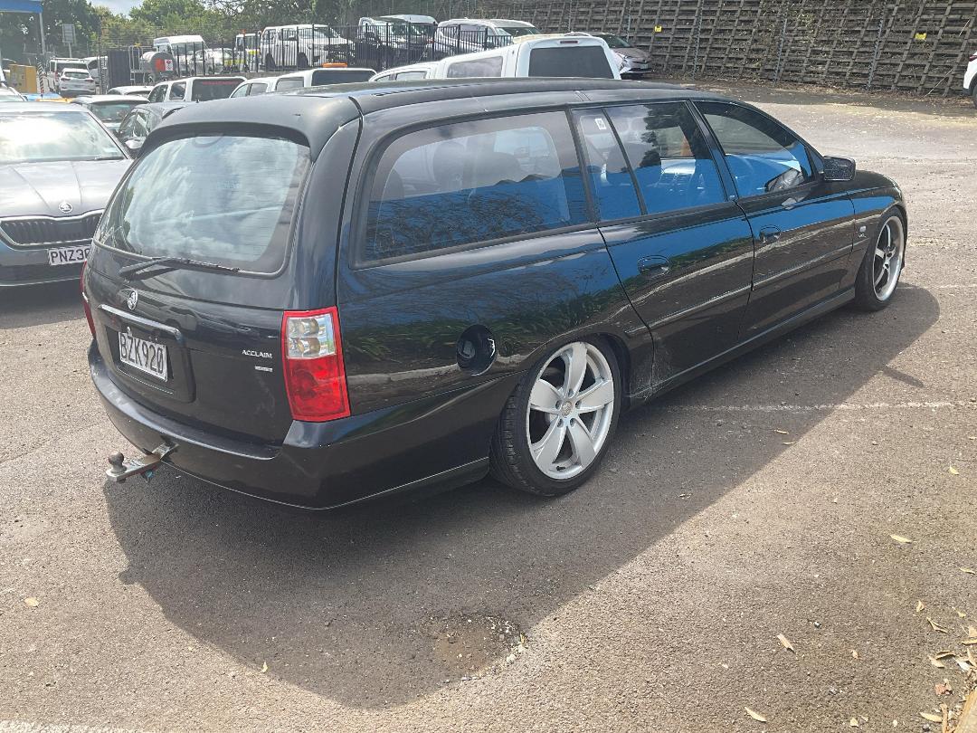 Photo '5' of Holden Commodore Acclaim V6