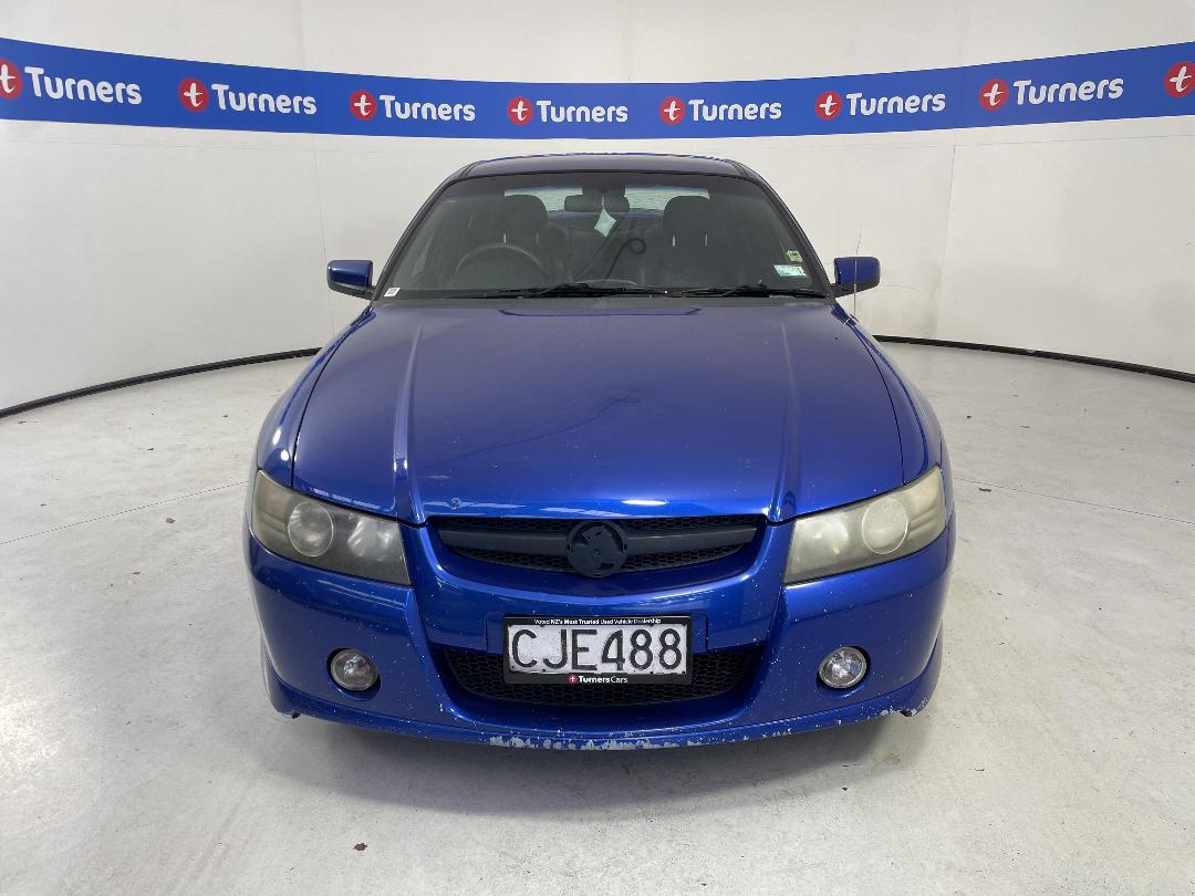 Photo '2' of Holden Commodore