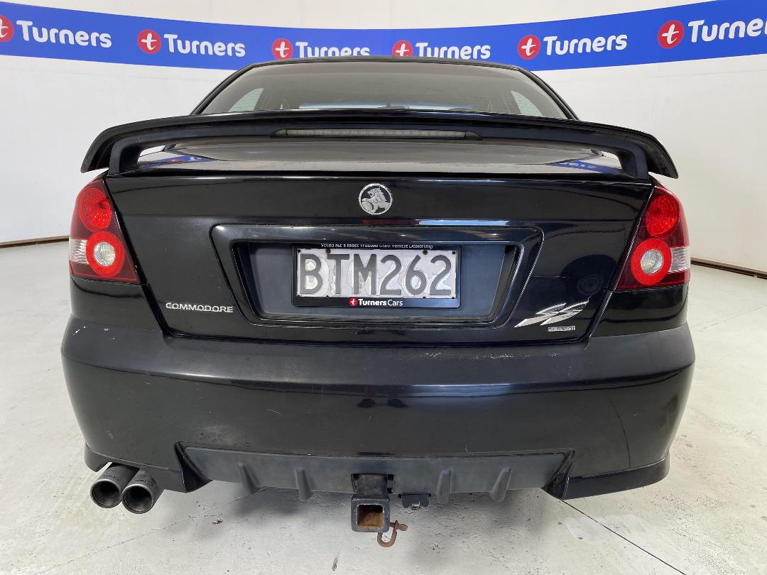 Photo '6' of Holden Commodore Photo '6' of Holden Commodore