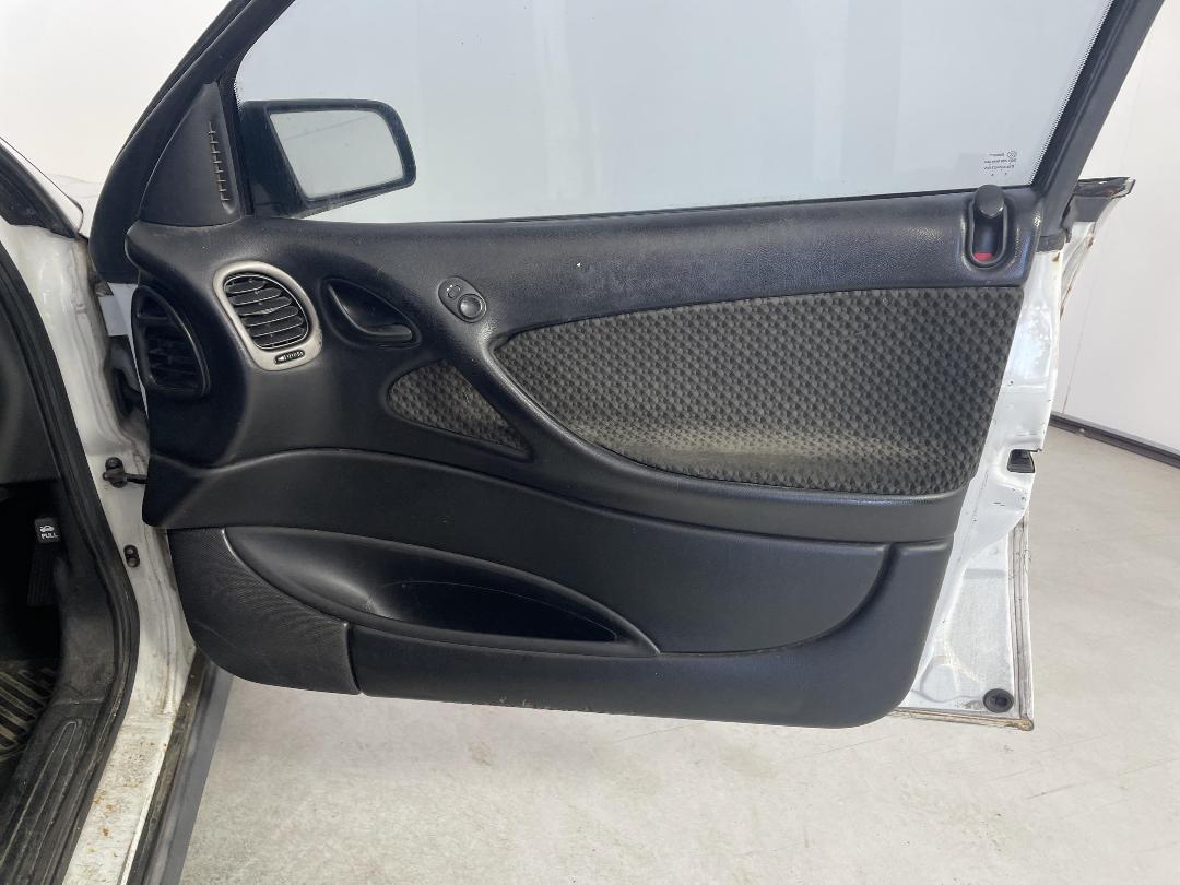 Photo '12' of Holden Commodore Executive V6