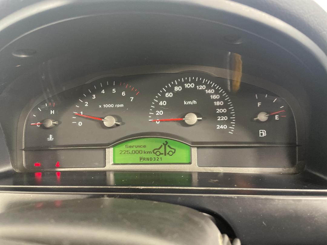 Photo '18' of Holden Commodore Executive V6