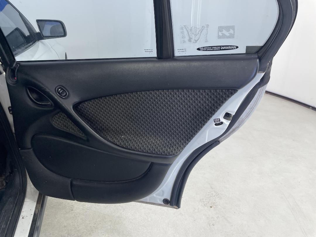 Photo '16' of Holden Commodore Executive V6