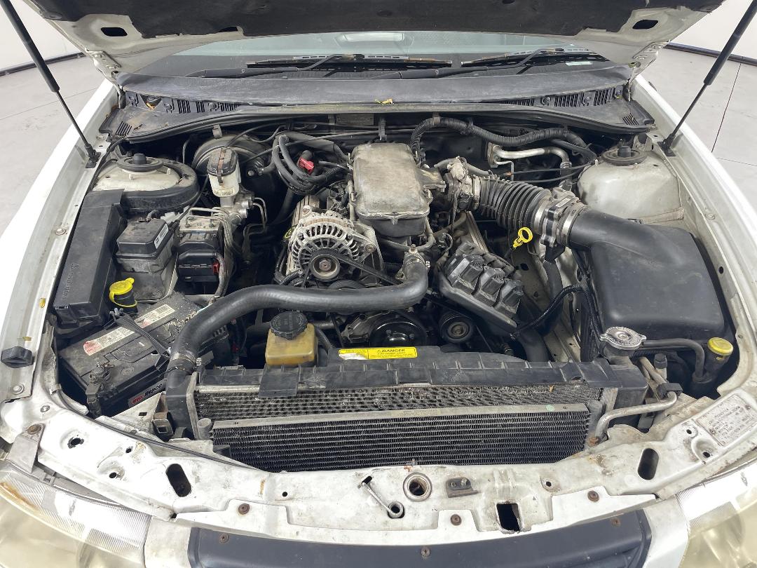 Photo '11' of Holden Commodore Executive V6