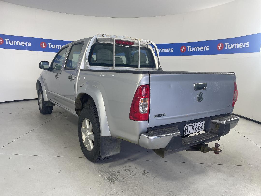 Photo '4' of Holden Rodeo 4X2 LT Crew PU Photo '4' of Holden Rodeo 4X2 LT Crew PU