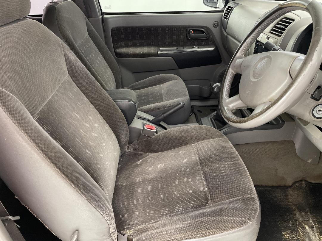 Photo '16' of Holden Rodeo 4X2 Photo '16' of Holden Rodeo 4X2