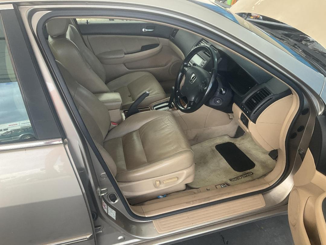 Photo '23' of Honda Accord V6L Photo '23' of Honda Accord V6L