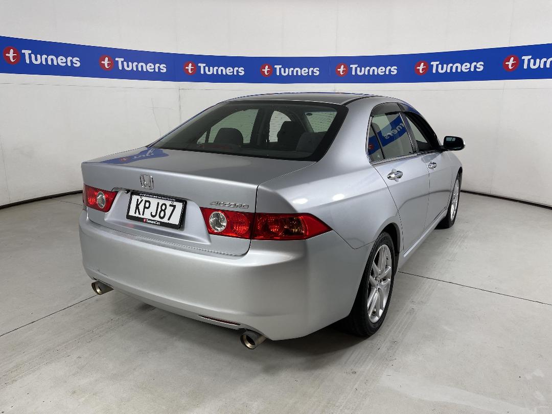 Photo '7' of Honda Accord