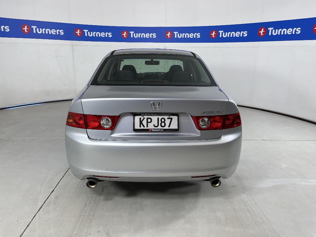 Photo '6' of Honda Accord