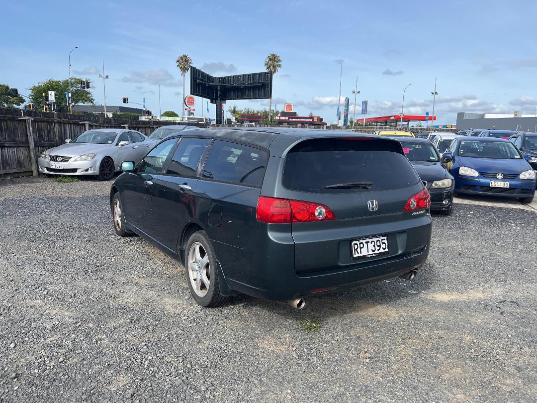 Photo '4' of Honda Accord