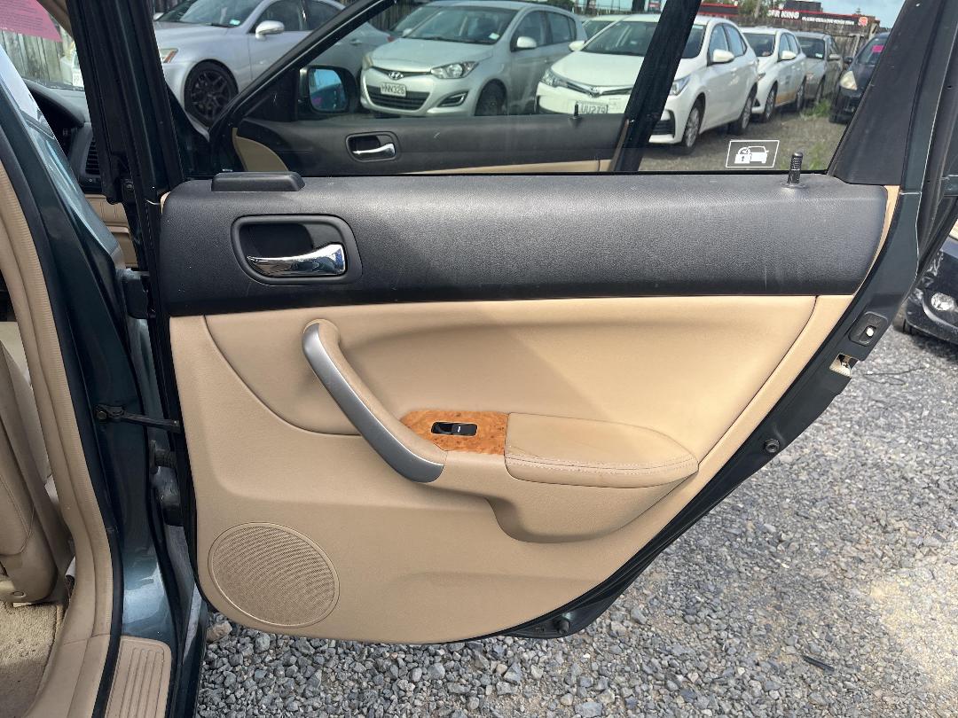 Photo '17' of Honda Accord