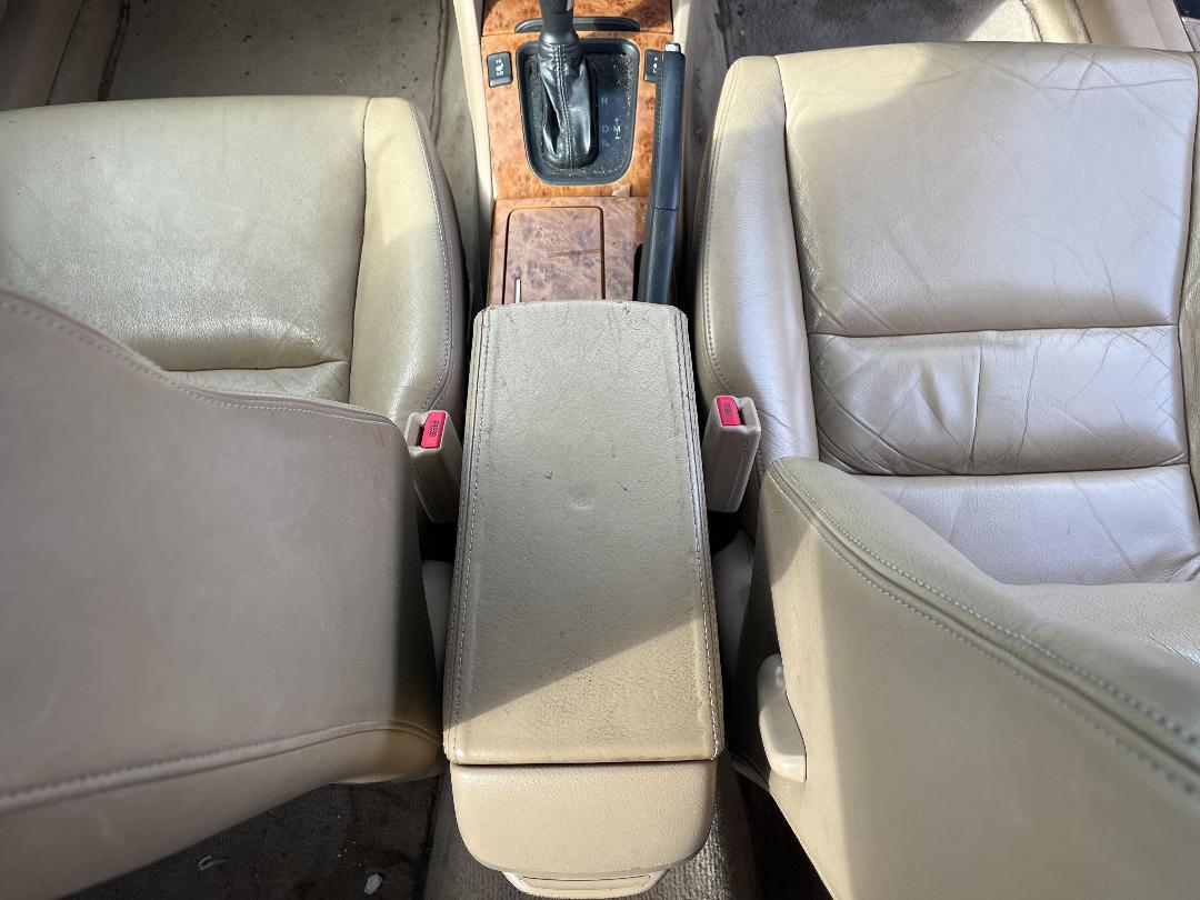 Photo '16' of Honda Accord