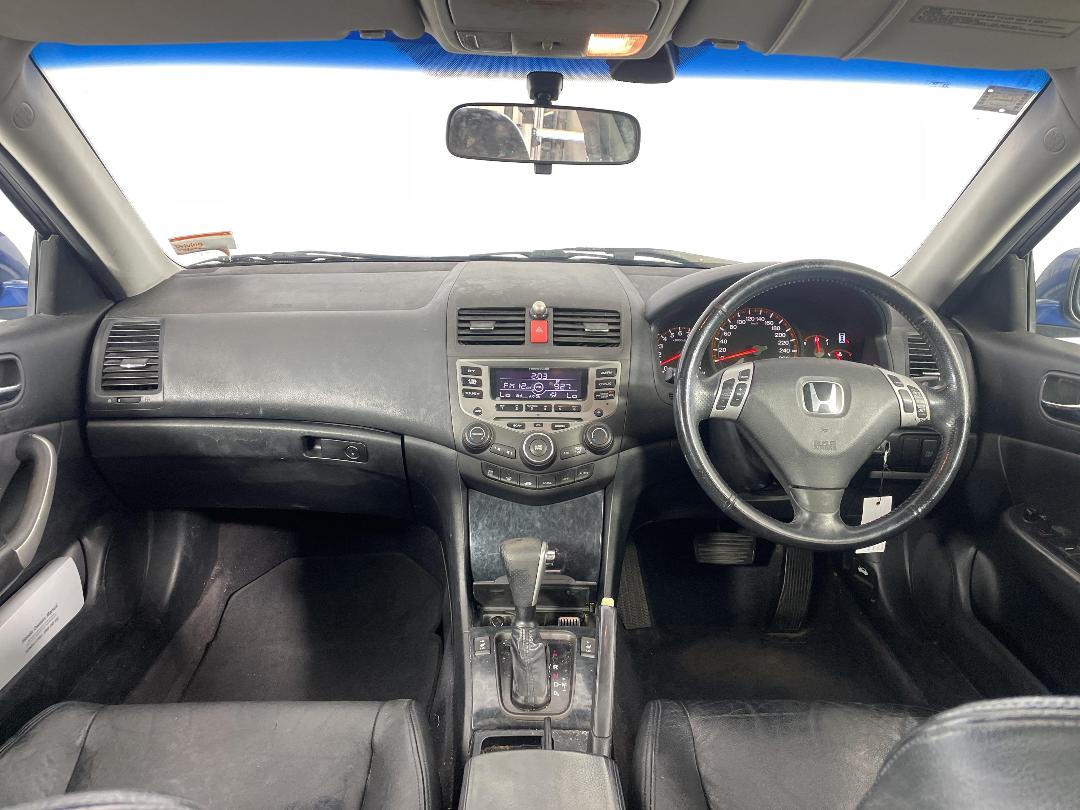 Photo '17' of Honda Accord Photo '17' of Honda Accord