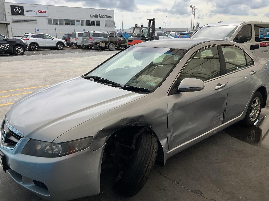 Photo '2' of Honda Accord Photo '2' of Honda Accord