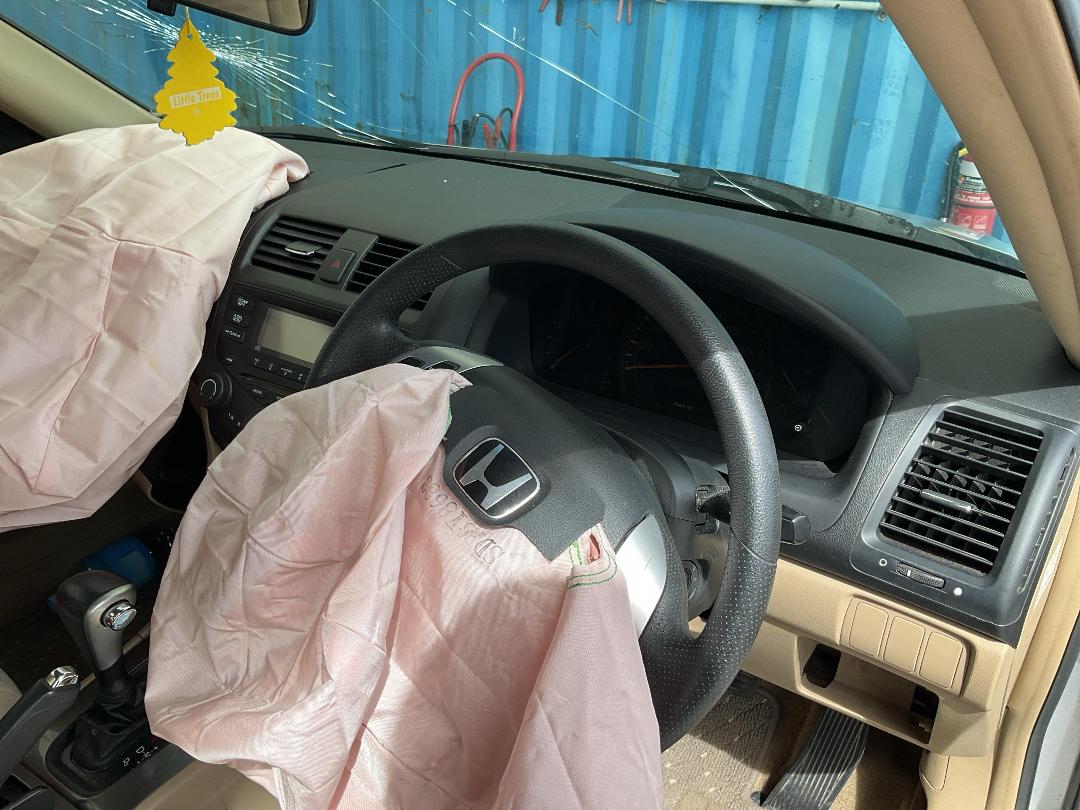 Photo '15' of Honda Accord Photo '15' of Honda Accord