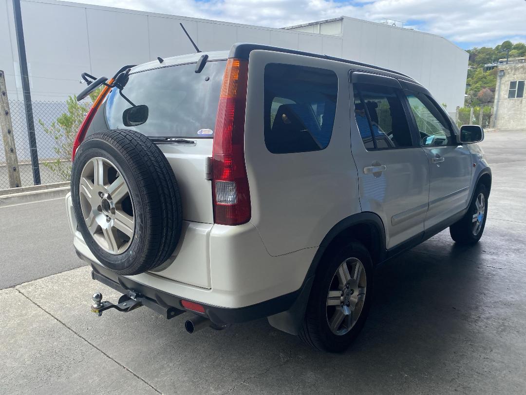 Photo '4' of Honda CRV Photo '4' of Honda CRV