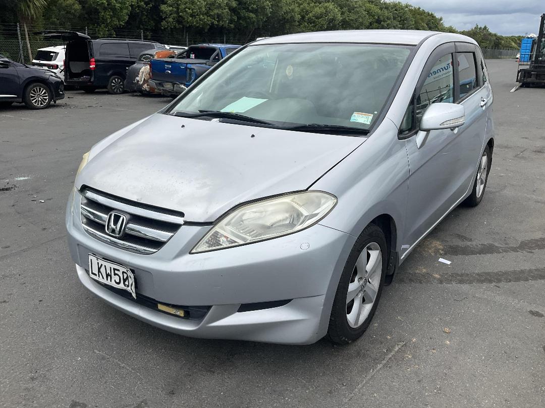 Photo '2' of Honda Edix Photo '2' of Honda Edix