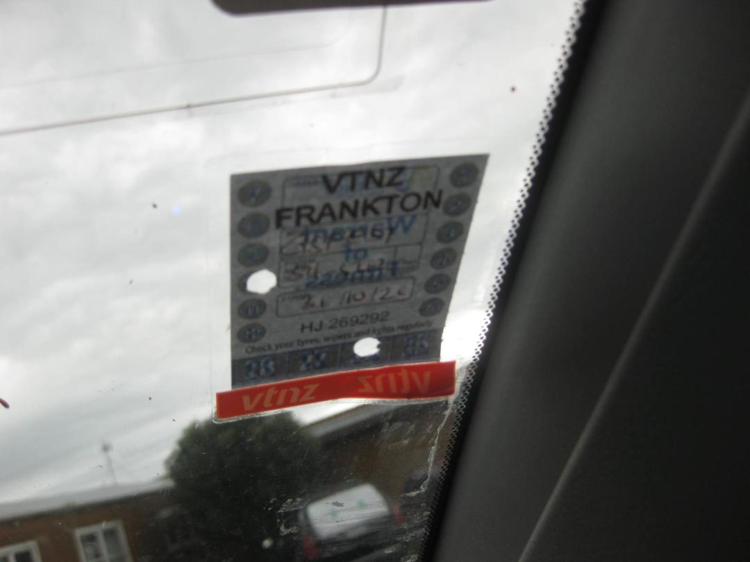 Photo '6' of Honda Edix Photo '6' of Honda Edix