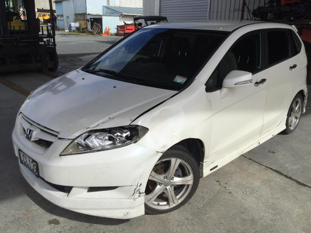 Photo '7' of Honda Edix Photo '7' of Honda Edix