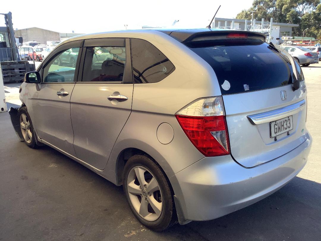 Photo '7' of Honda Edix Photo '7' of Honda Edix