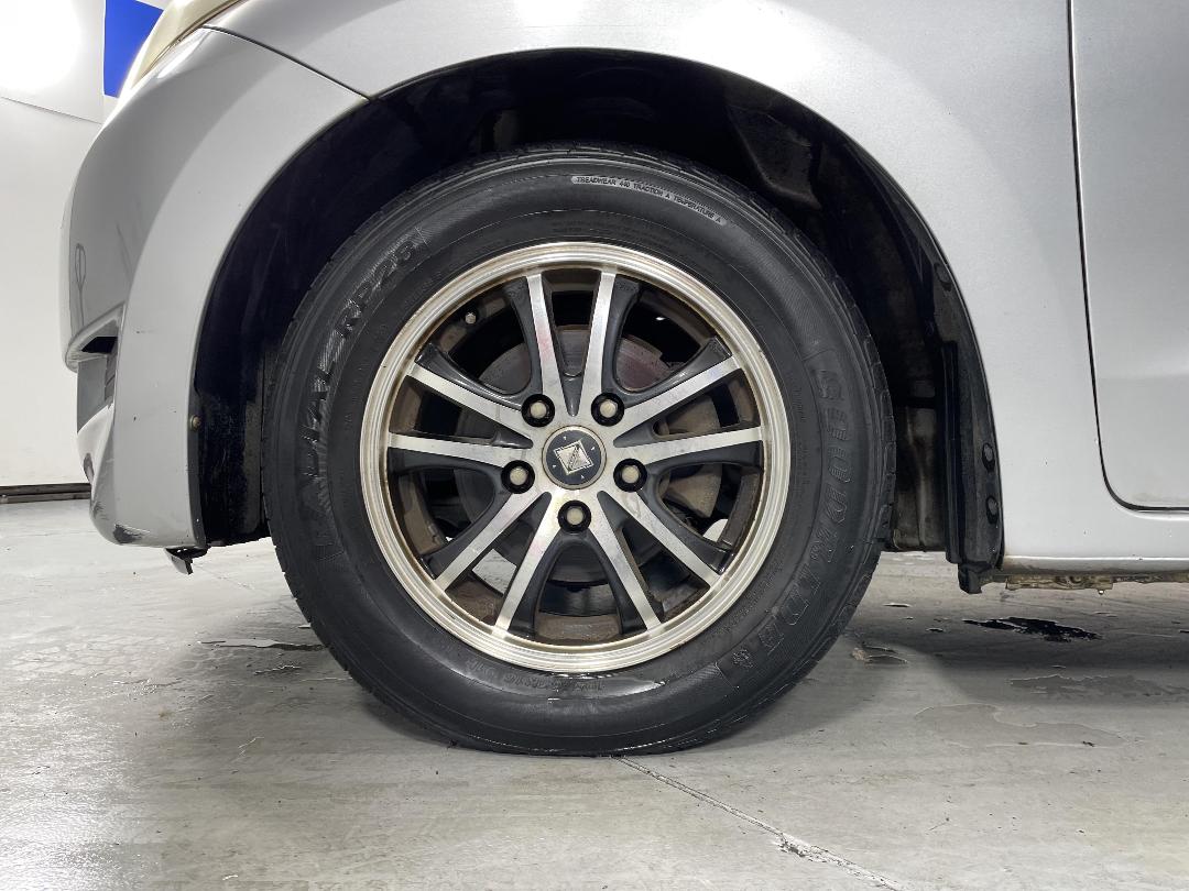 Photo '10' of Honda Edix