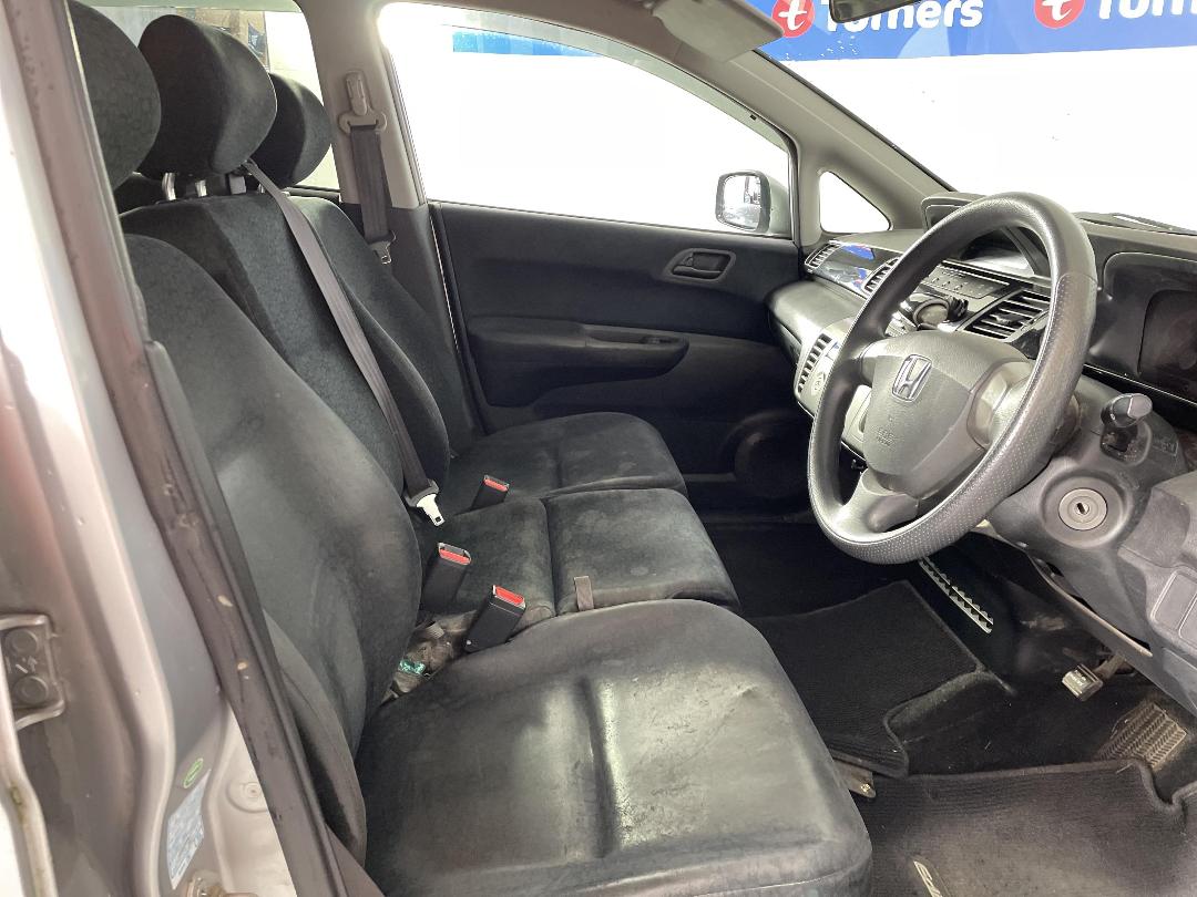 Photo '16' of Honda Edix