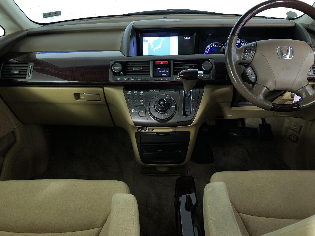 Photo '17' of Honda Elysion