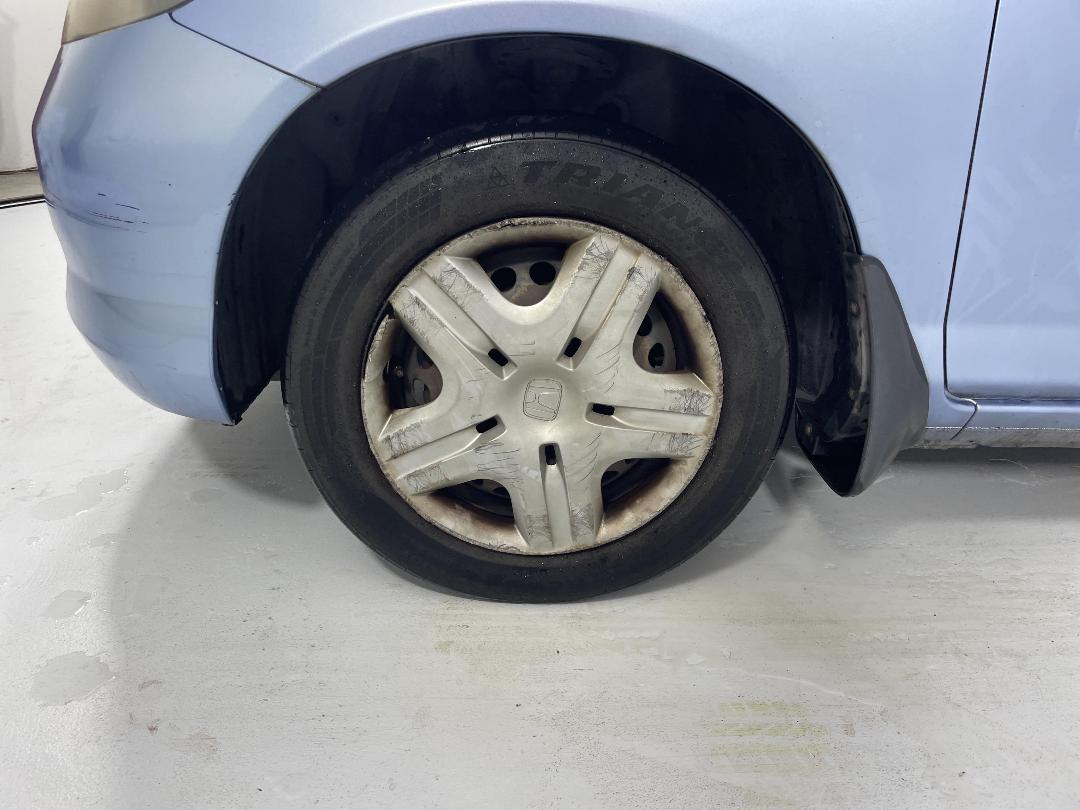 Photo '8' of Honda FIT