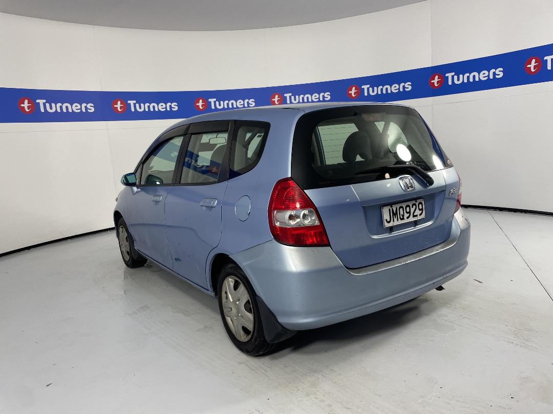 Photo '4' of Honda FIT