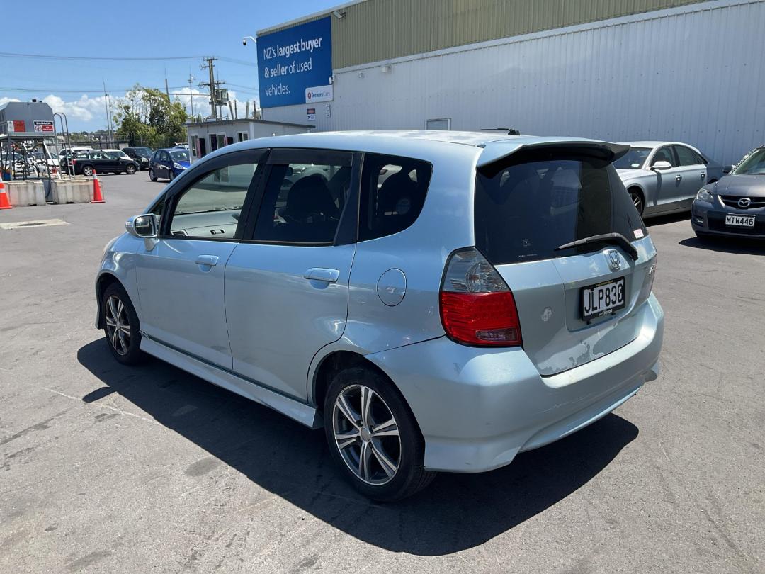 Damaged Honda FIT 2004 in Penrose Gavin Street at Turners Damaged