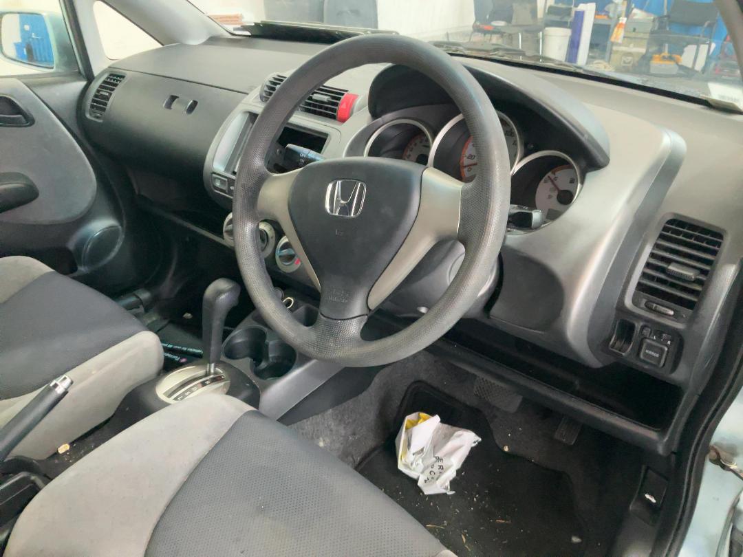 Photo '26' of Honda FIT