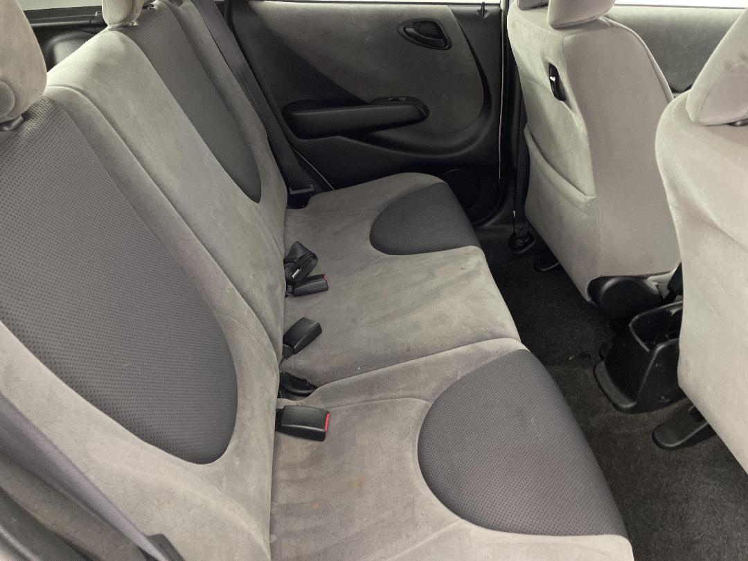 Photo '18' of Honda FIT Photo '18' of Honda FIT