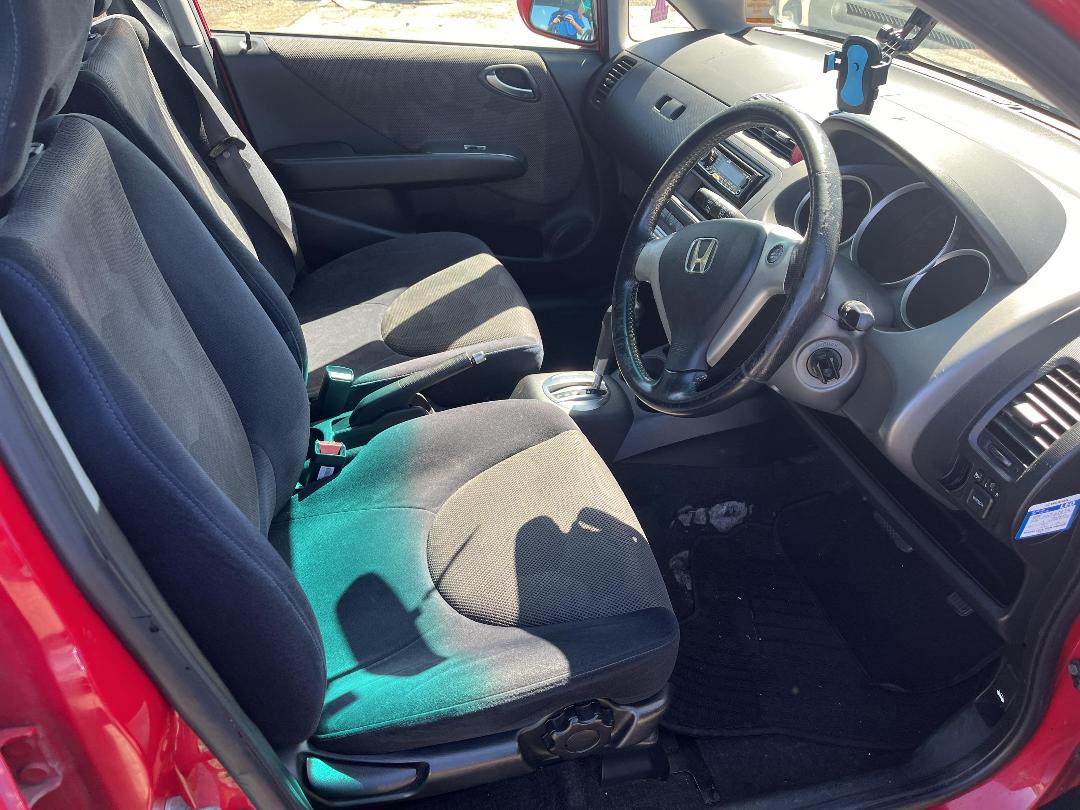 Photo '10' of Honda FIT