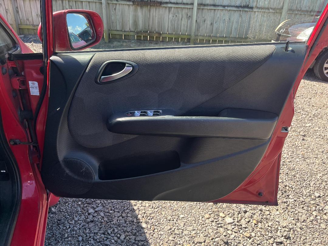 Photo '9' of Honda FIT