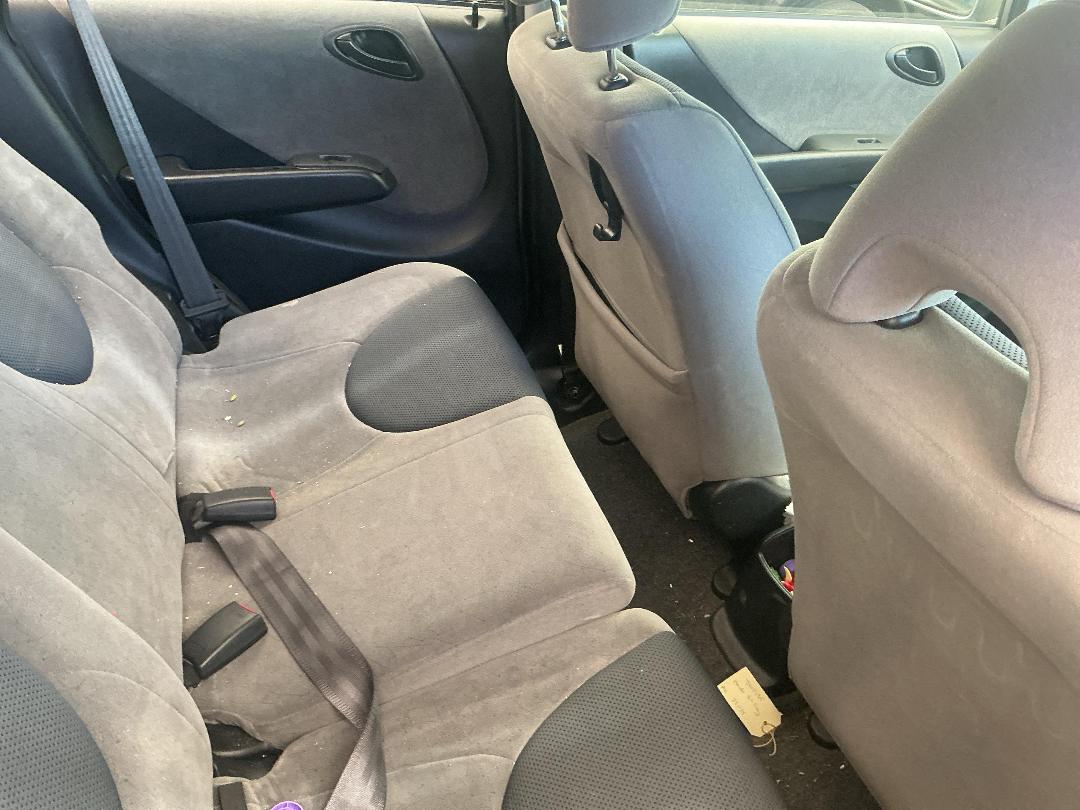 Photo '18' of Honda FIT Photo '18' of Honda FIT