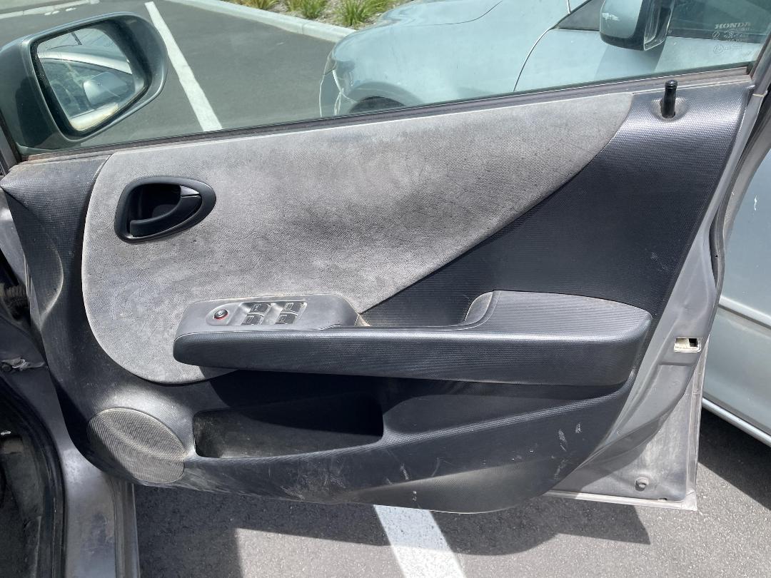 Photo '13' of Honda FIT