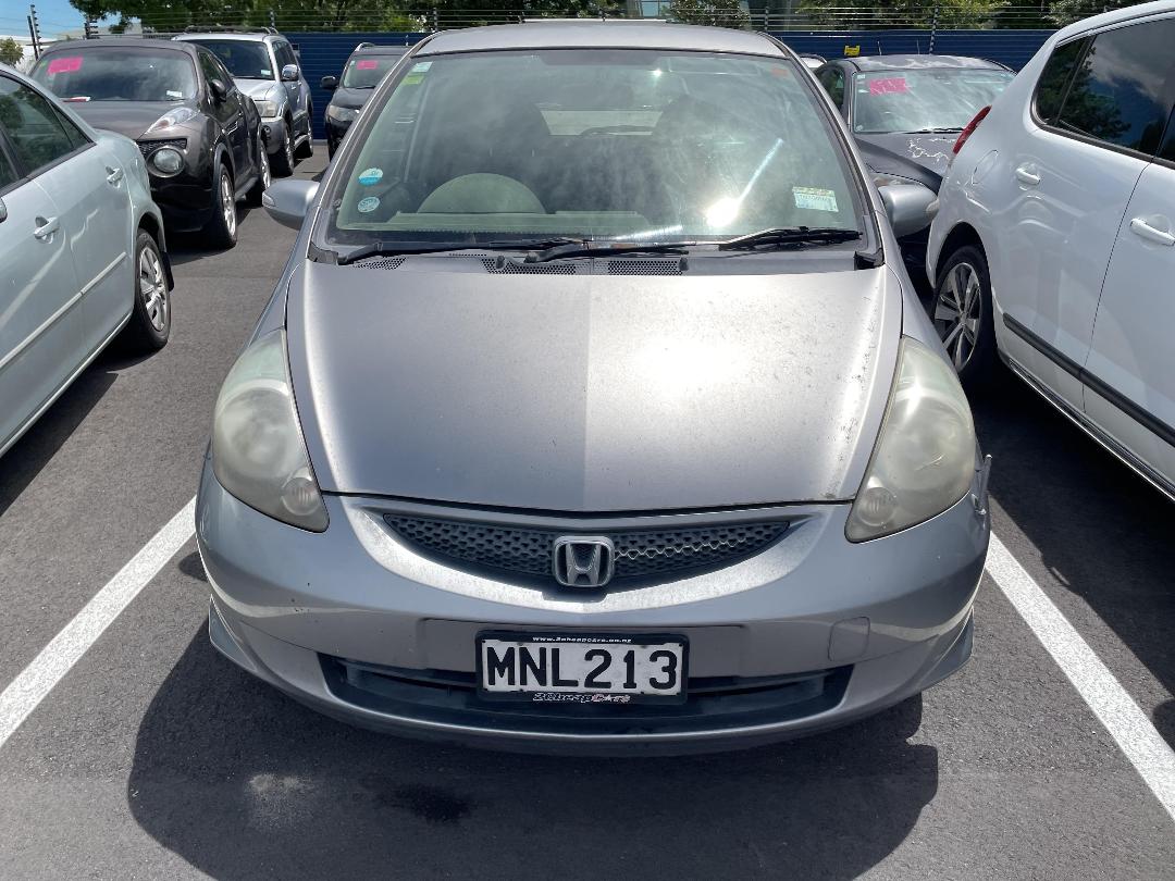 Photo '2' of Honda FIT