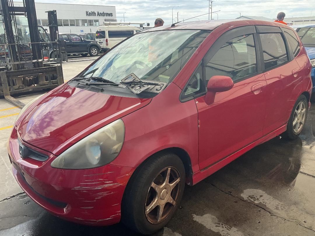 Photo '3' of Honda FIT Photo '3' of Honda FIT