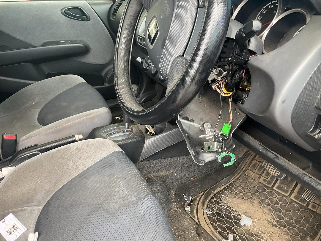 Photo '8' of Honda FIT Photo '8' of Honda FIT