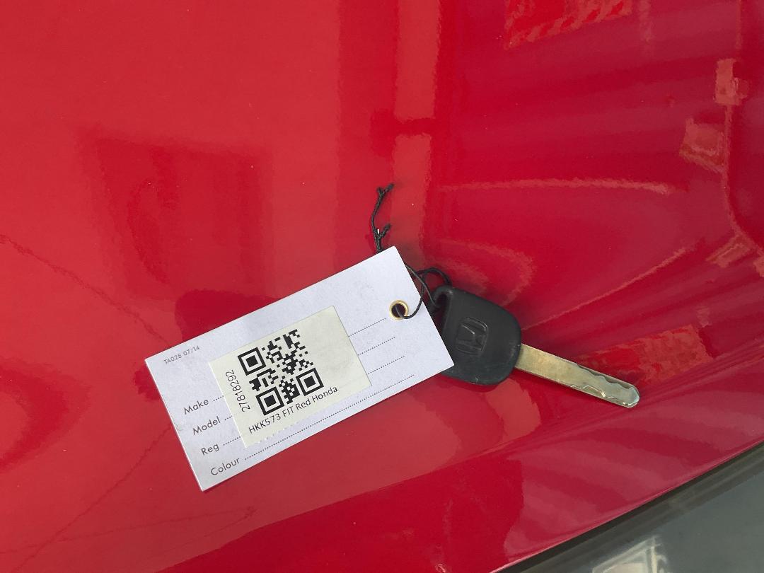 Photo '12' of Honda FIT Photo '12' of Honda FIT