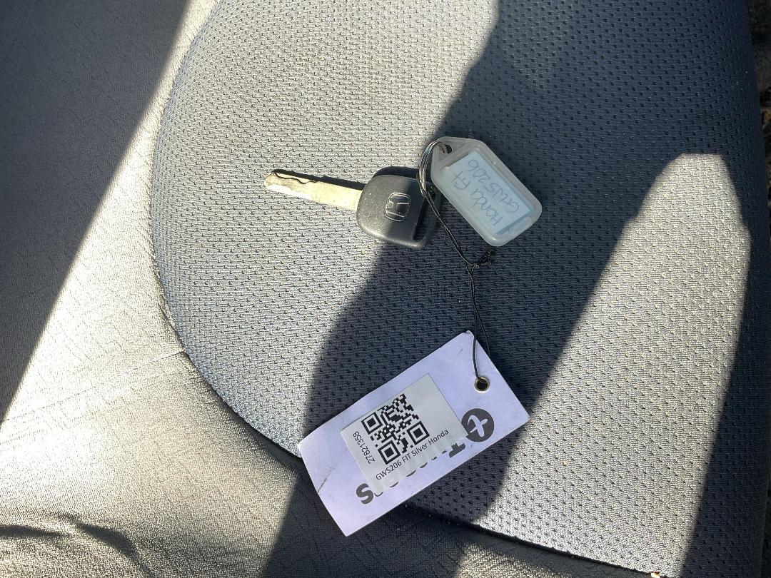 Photo '7' of Honda FIT Photo '7' of Honda FIT